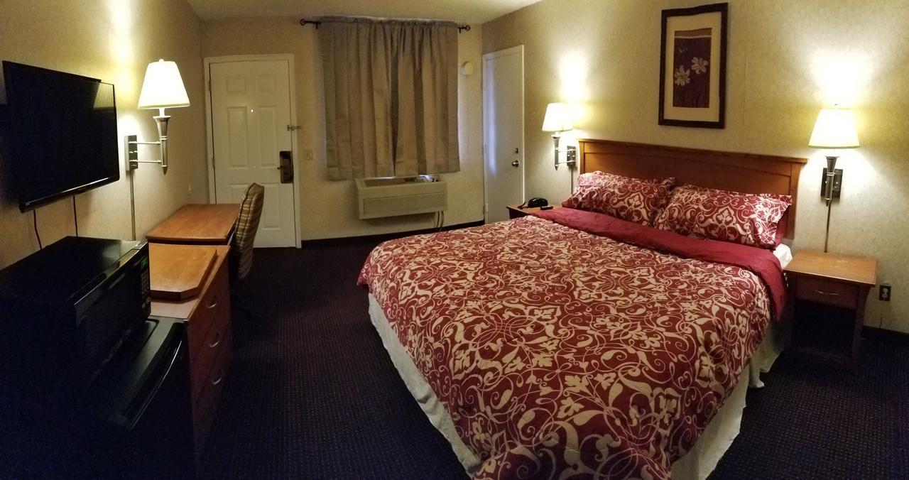 Port Of Tacoma Inn Файф Экстерьер фото